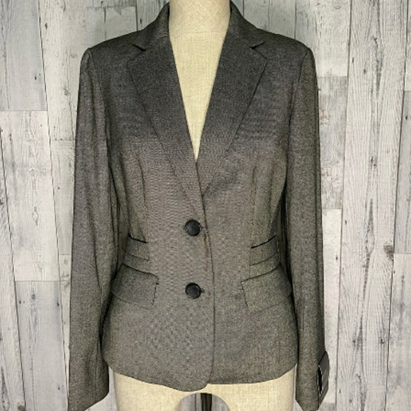 Banana Republic Jackets & Blazers - BANANA REPUBLIC gray suit